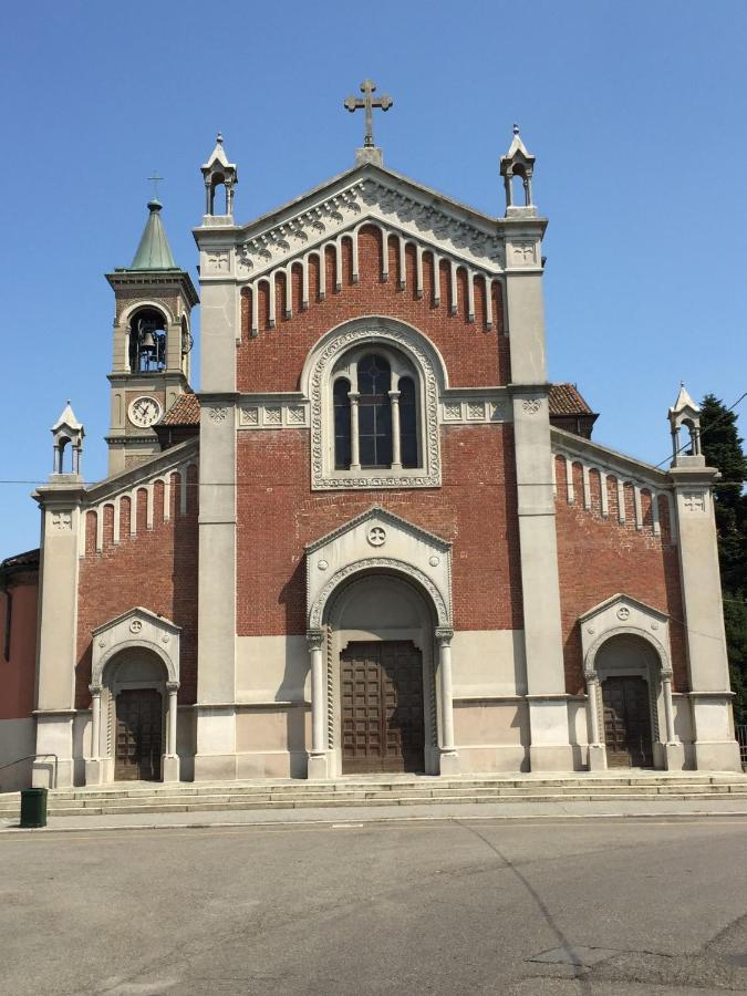 Maison Sion Милано Екстериор снимка